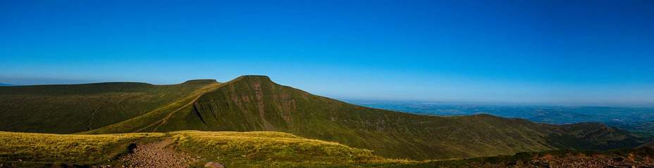 Pen Y Fan and Corn Du from Crybin