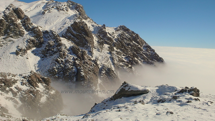 Mountain Kolon Bastak, Kolun Bastak (کلون‌بستک)