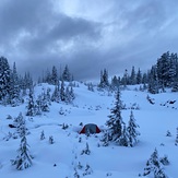 First Lake Camping, Crest Mountain