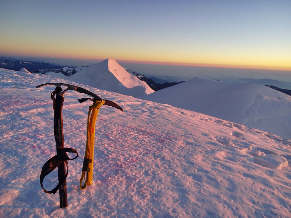 Summit, Illimani