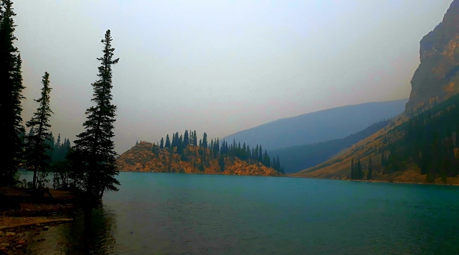 Morain lake, Tower of Babel