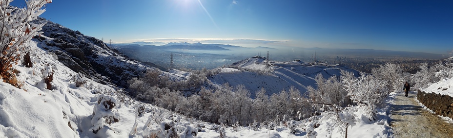 kolakchal-Iran-photo by mehrijokar, Tochal