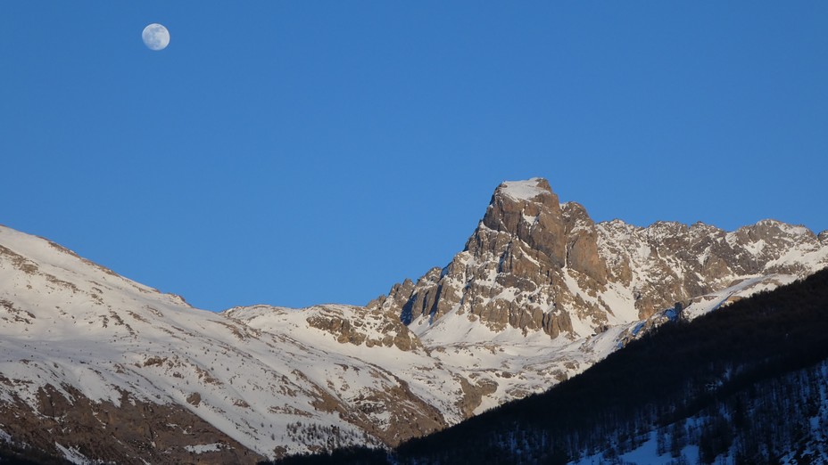 Brec de chambeyron 3389m, Aiguille de Chambeyron