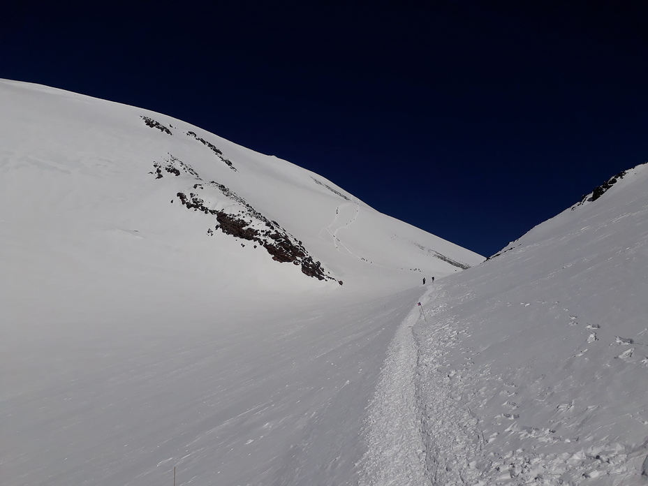 Седловина 5300м, Mount Elbrus