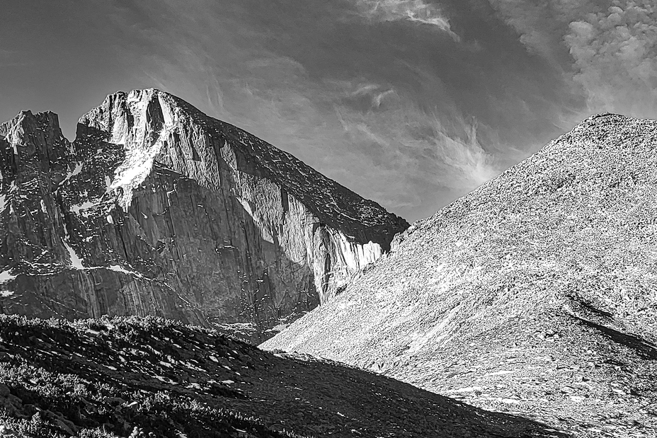 Diamond Cliff, Longs Peak