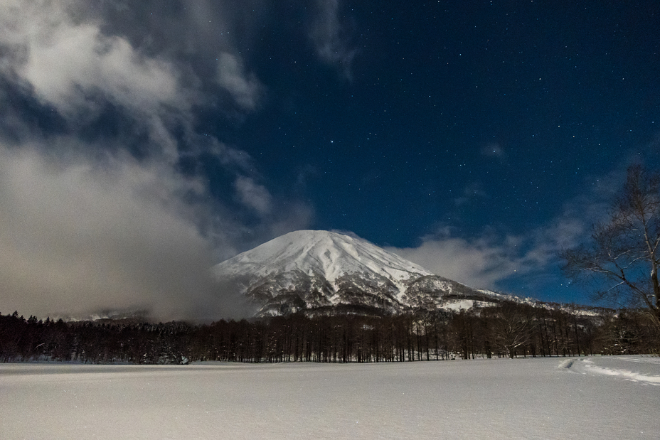 Mt.Yotei at Night