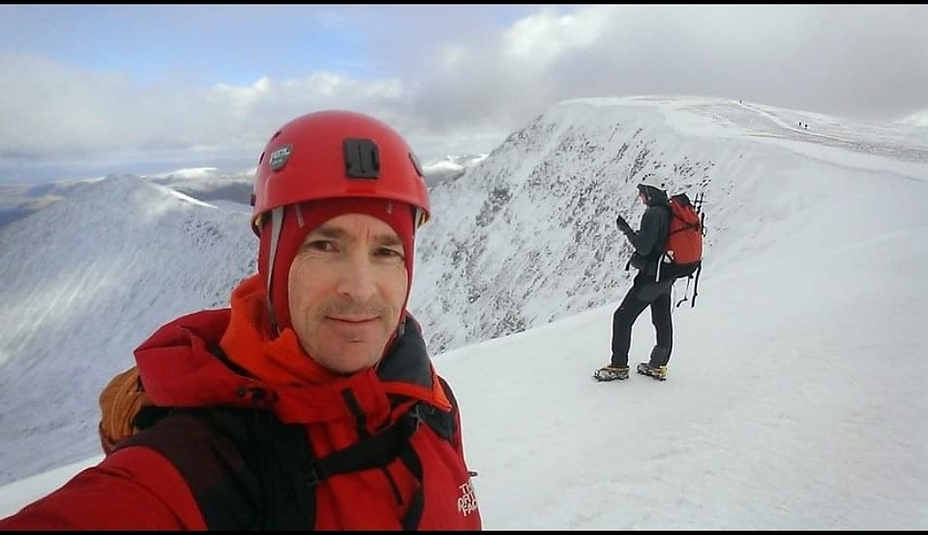 Winter Helvellyn. Over towards Striding Edge