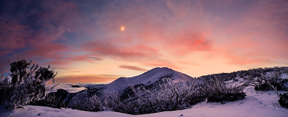 Mt Feathertop at sunrise, Mount Feathertop