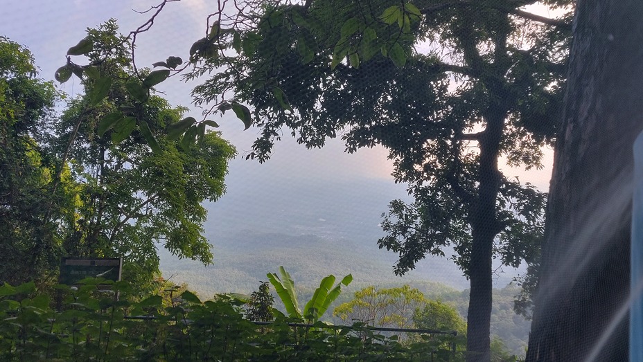 Mon Pha Dham Viewpoint, Doi Suthep