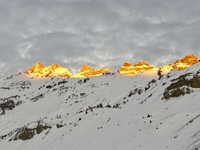Burning sunrise, Dents du Midi photo