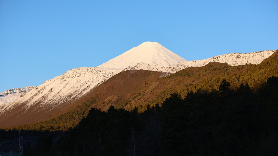 Volcán Antuco, Sierra Velluda