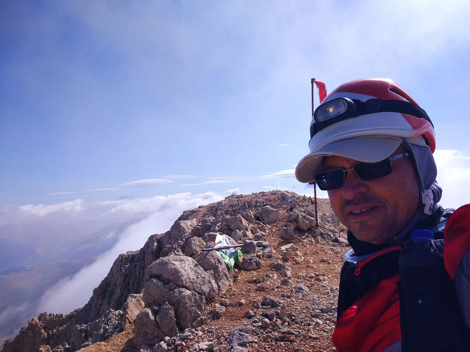 Skyrunning Sports Club® to the peak of Kızlarsivrisi, Kizlarsivrisi