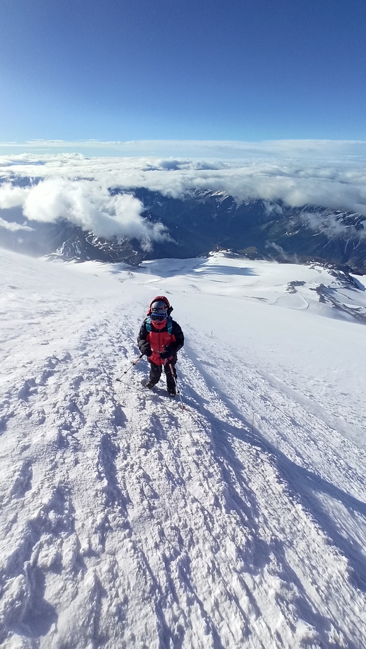 5200, Mount Elbrus