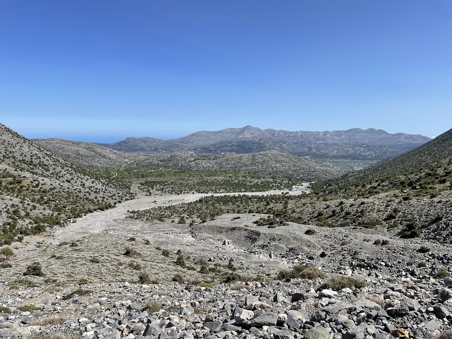 Limnakaros plateau, Dikti