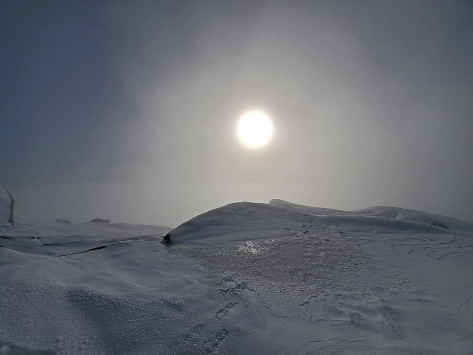 Another world, Ampersand Mountain