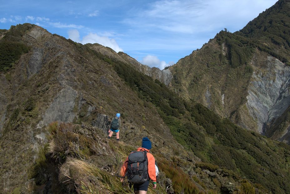 Towards Knife Edge - Mt Matthews, Mount Matthews