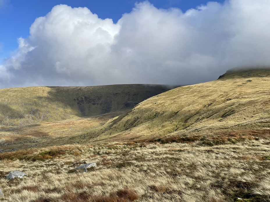 Summit bound, Lugnaquilla