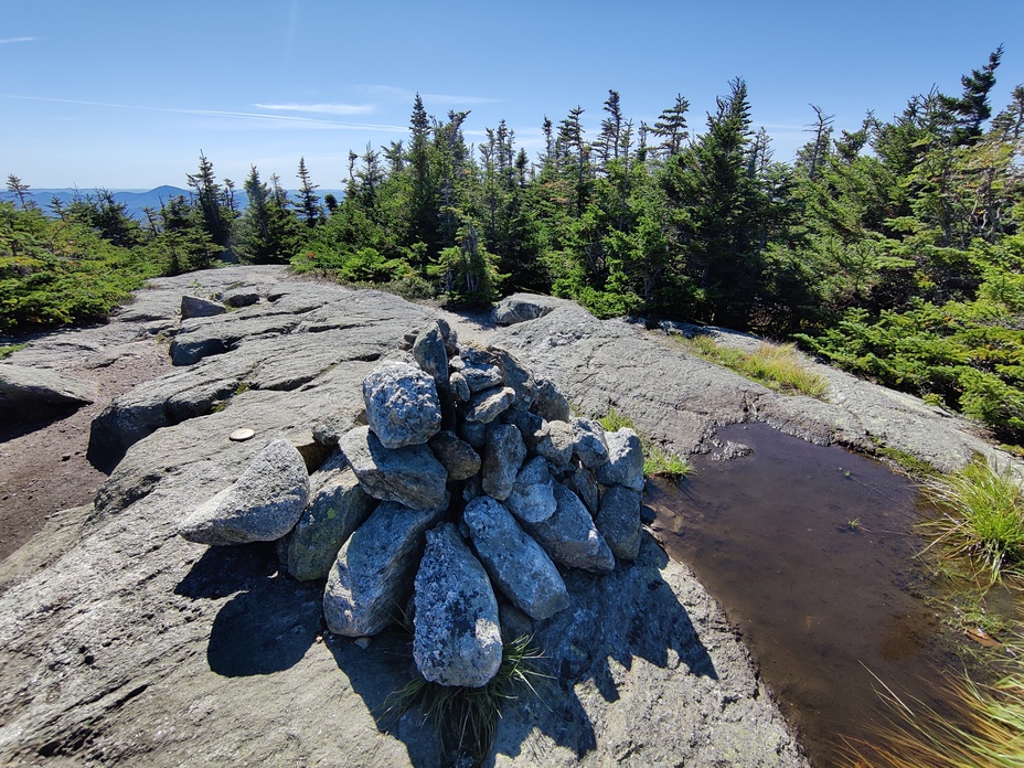 Cairn on peak of Mount Isolation 9/2022