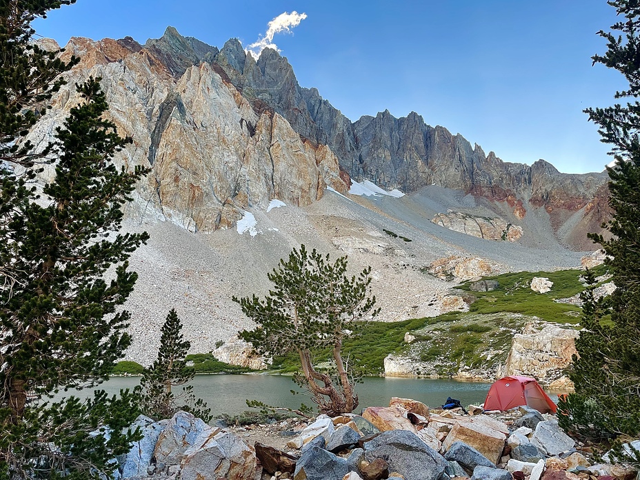 Base camp at Red Lake, Split Mountain