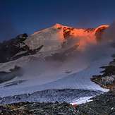 Тетнульди в закатных лучах, Tetnuldi