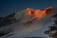 Тетнульди в закатных лучах, Dzhangi-Tau photo