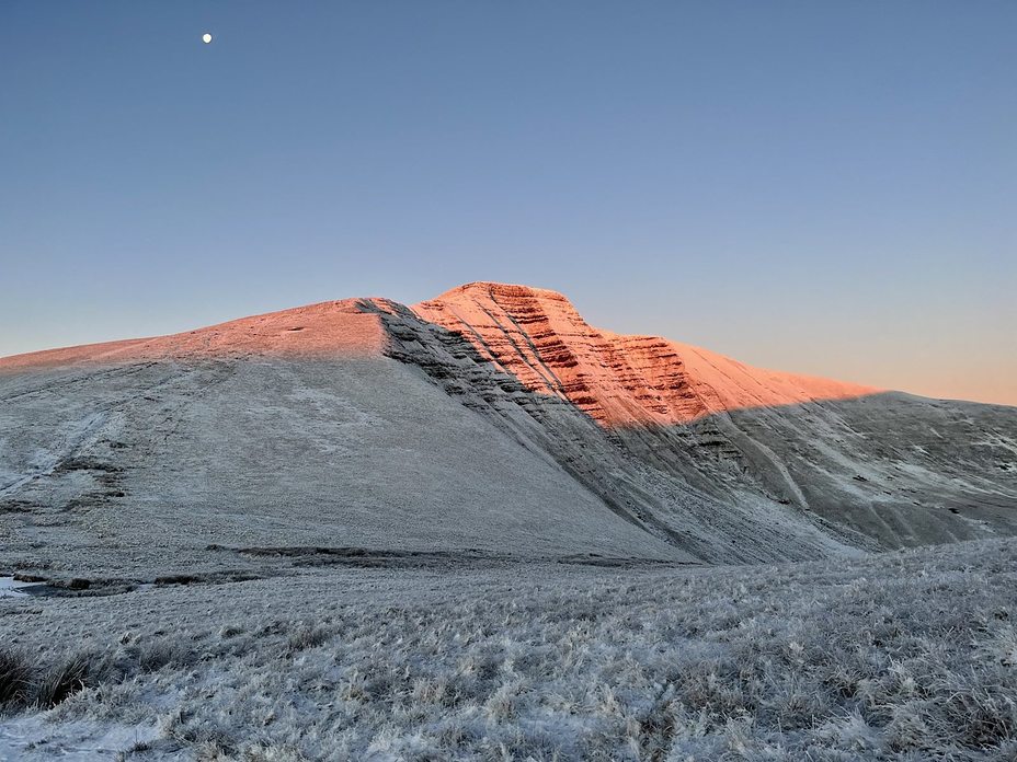 Dawn, Pen Y Fan