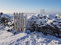 Summit Gate and Trig., Shining Tor photo