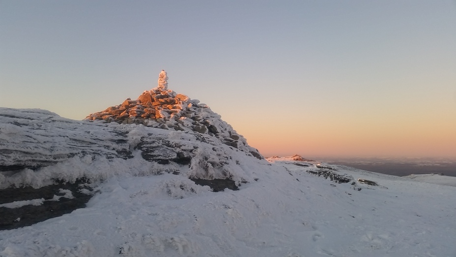 A golden glow over Dartmoor's Mountain, High Willhays