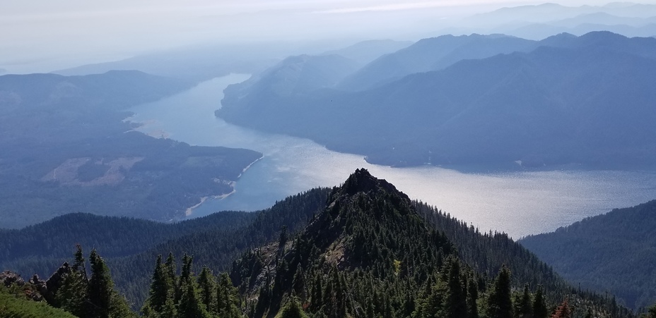 Descending back  into smoke, Mount Ellinor