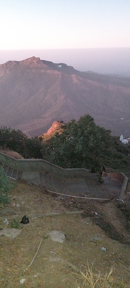 Sunshine at Girnar hills, Girnar Peak