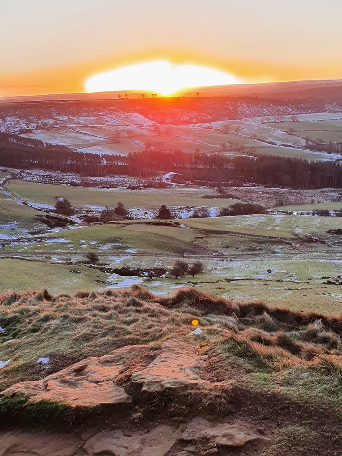 Big sunrise roseberry, Roseberry Topping