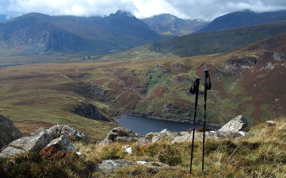 Llyn Cowlyd from Creigiau Gleision