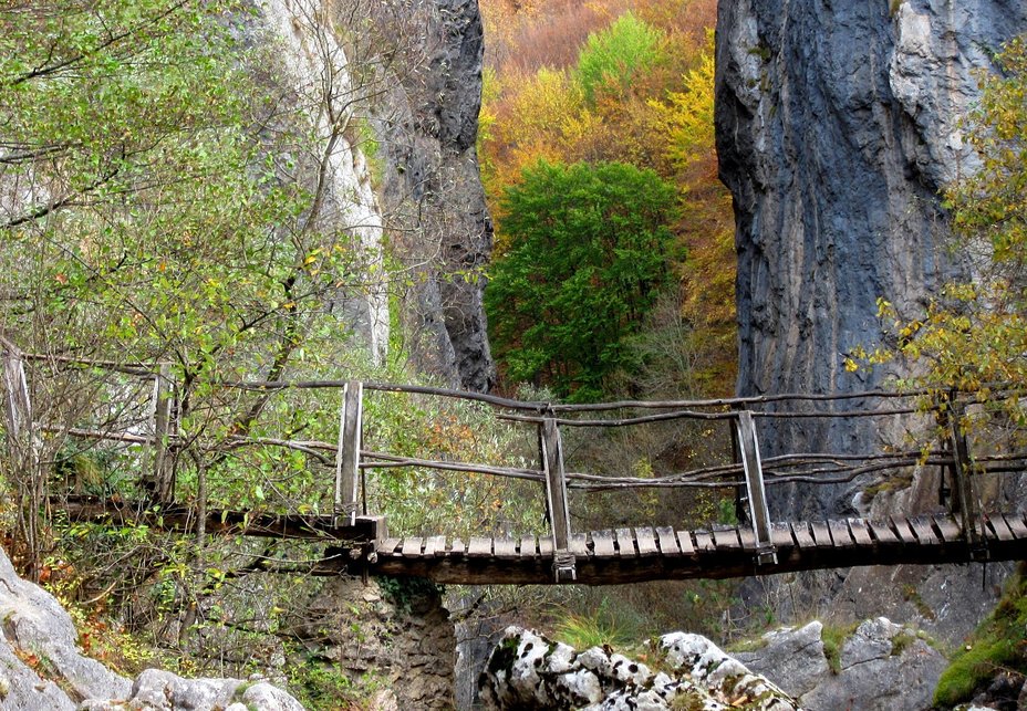 Erma river gorge, Ruy Mountain