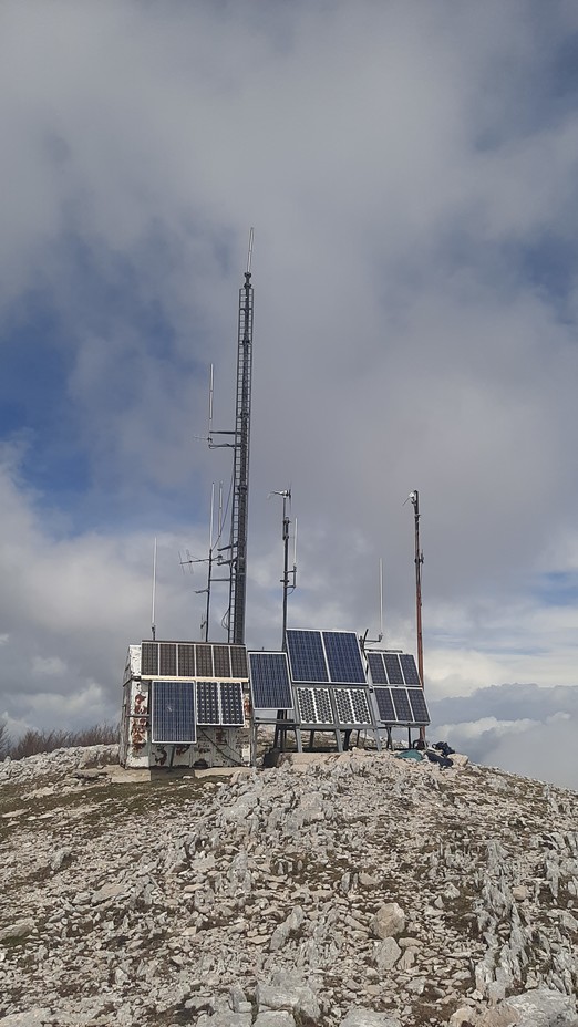 Monte Petrella, la vetta.