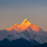 梅里雪山, Kawagebo or Kawagarbo (卡瓦格博)