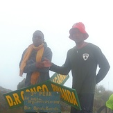 Angello and Allan, Mount Sabyinyo