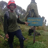 Angello the great hiker, Mount Sabyinyo