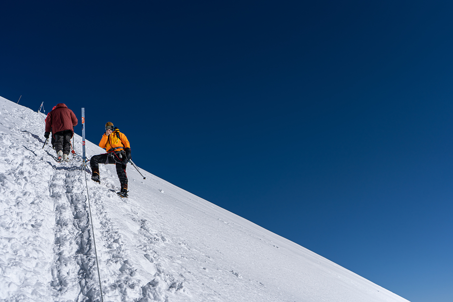 Вторая косая полка,страховочные перила, Mount Elbrus