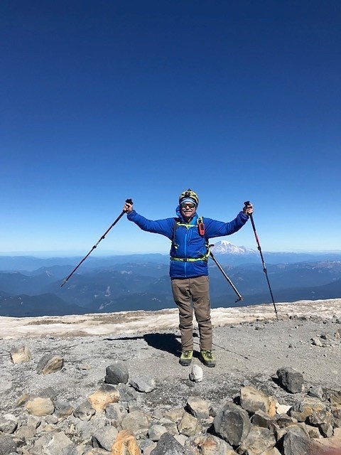 Summit Mt. Adams, Mount Adams