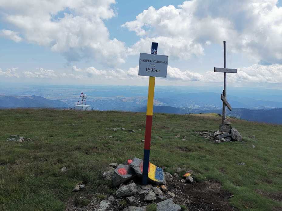 Vârful Vlădeasa, Vladeasa