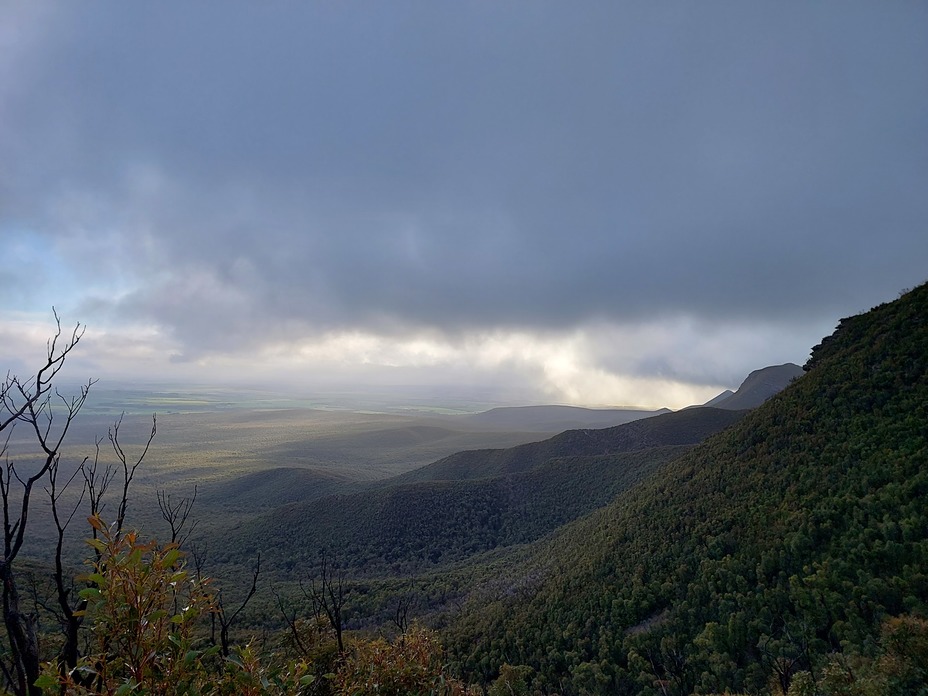 Mid height, Bluff Knoll