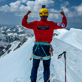 Khuiten peak, Khüiten Peak or Friendship Peak (友谊峰)