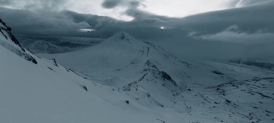 Volcán antuco, Antuco Volcano