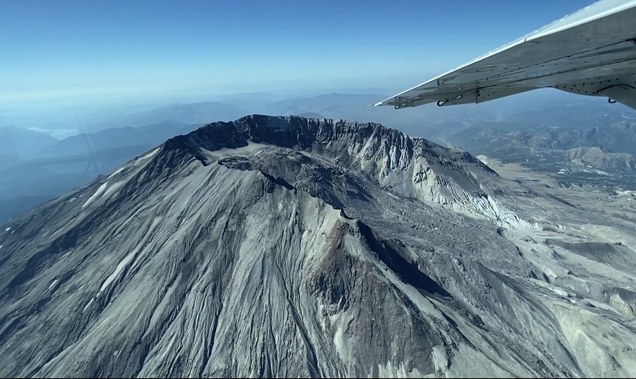 Kenmore Air scenic tour, Mount Saint Helens