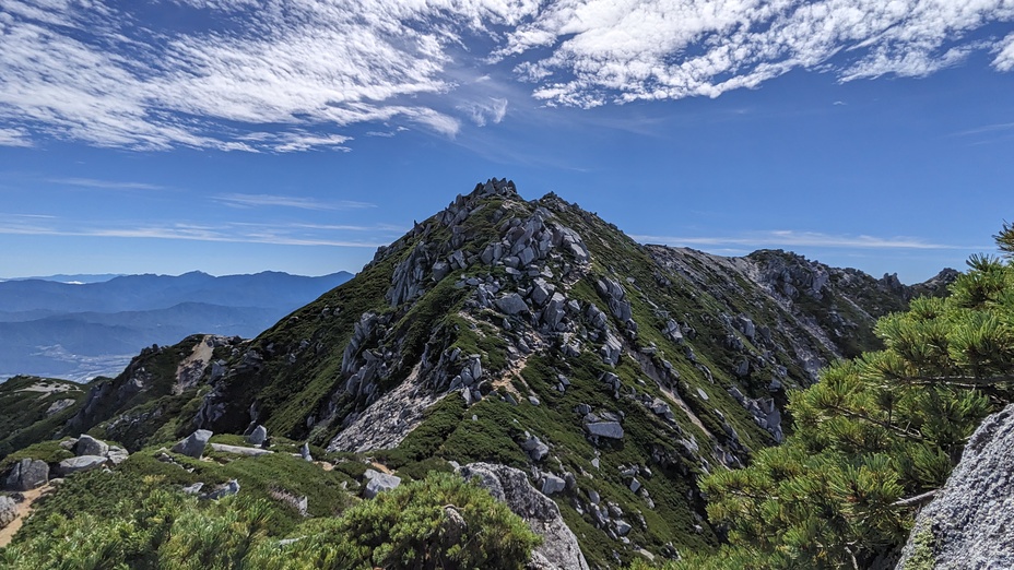 Mt. Sorakidake in summer, Mount Utsugi