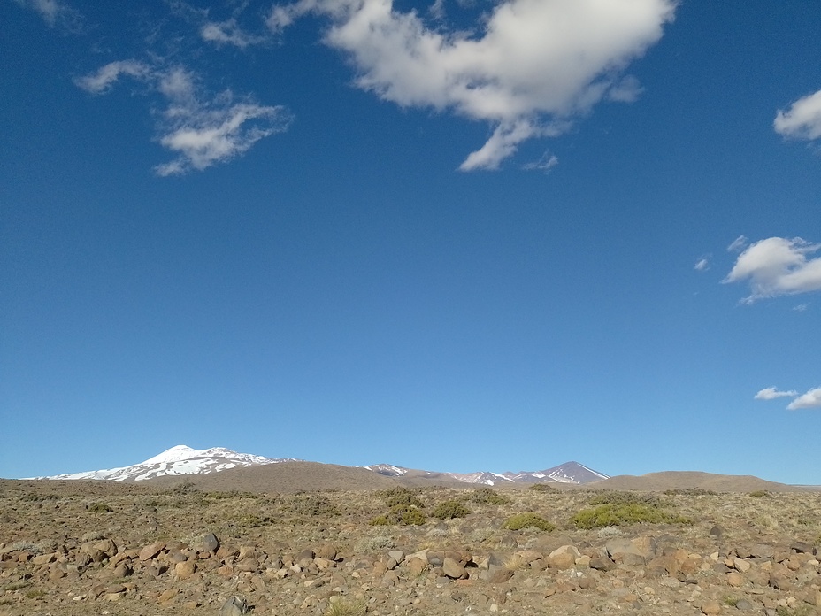 Volcán Tromem y Cerro Negro del Tromen