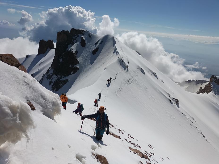 Kılcıkdan büyük zirveye gecerken, Erciyes Dagi