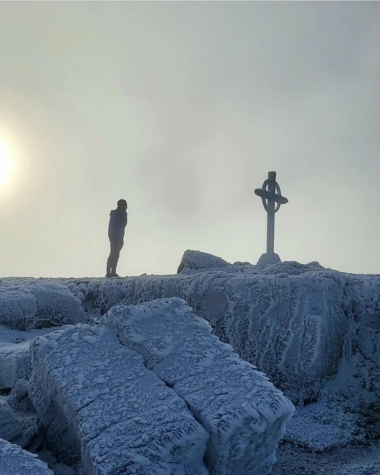 Icy summit, Galtymore