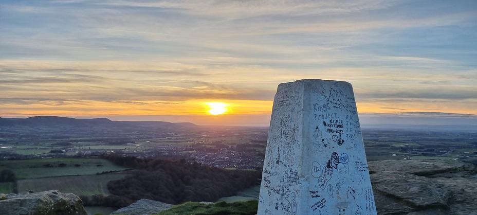 Sunset @ Roseberry Topping 