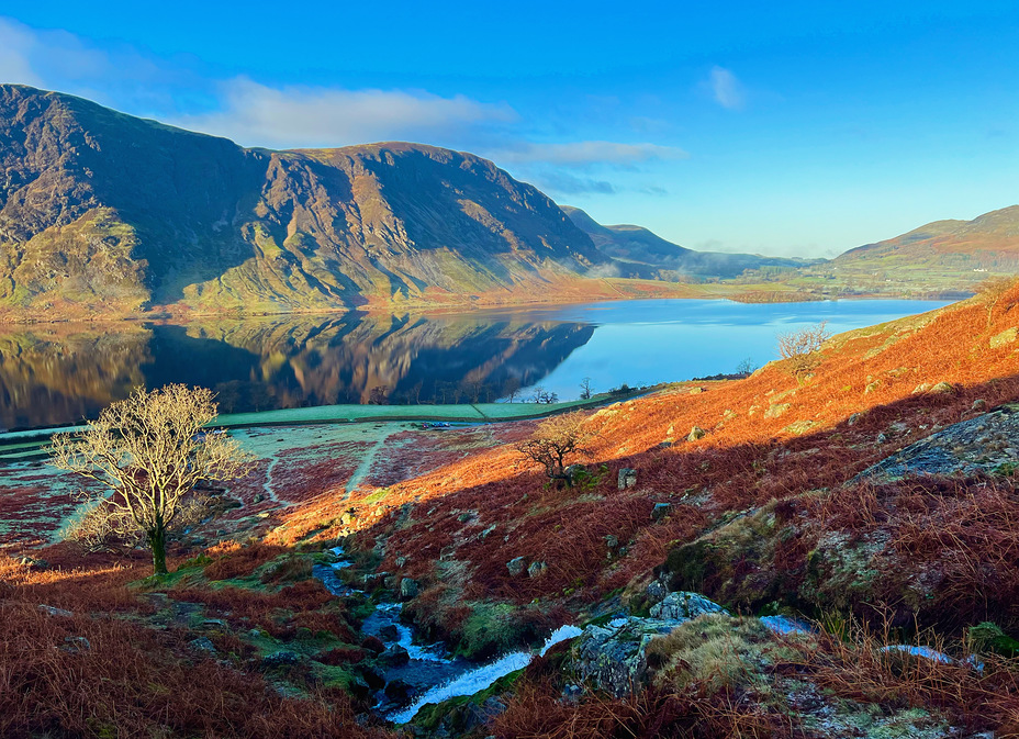 Heading up Lad Howes ridge, Grasmoor